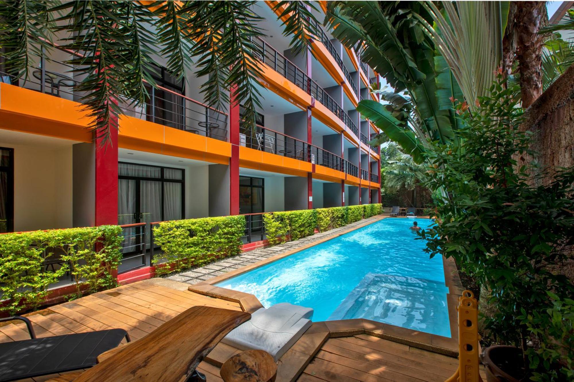 Naiharn Beach Condo By Capital Pro Phuket Exterior photo